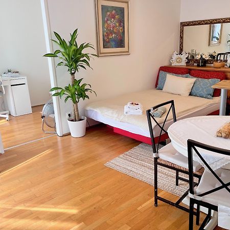 Magic Vienna Balcony Apartment Exterior photo