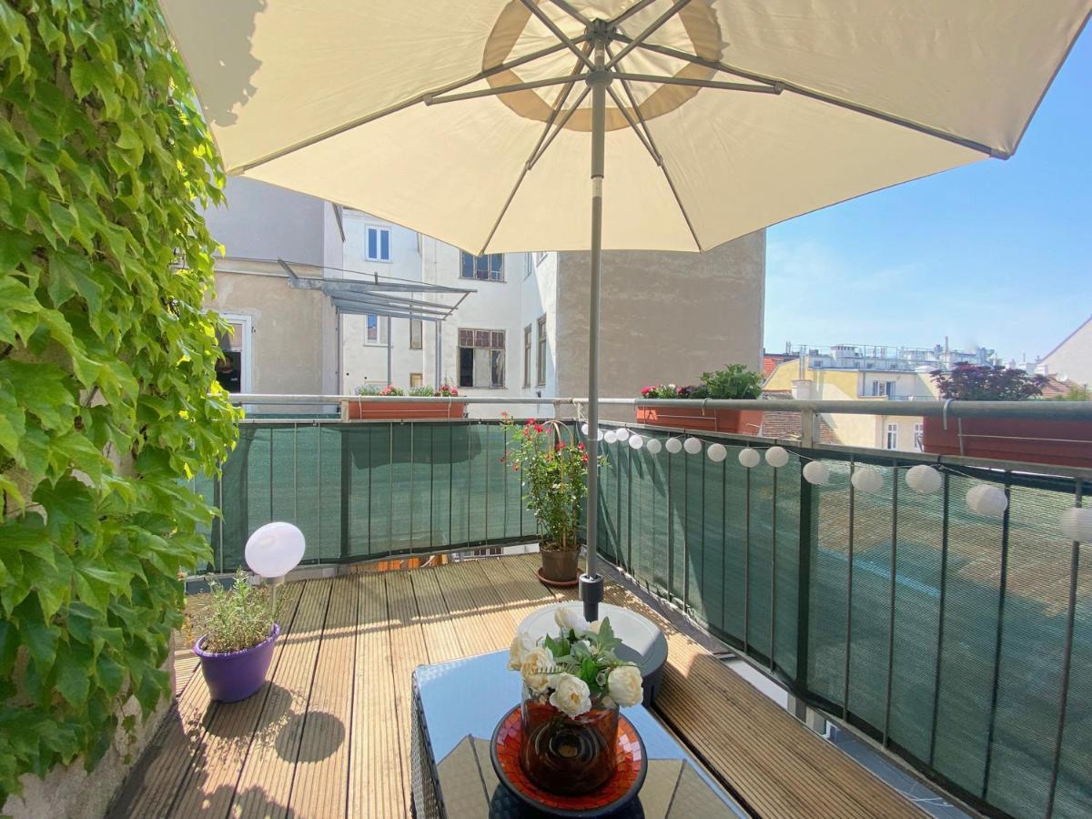 Magic Vienna Balcony Apartment Exterior photo